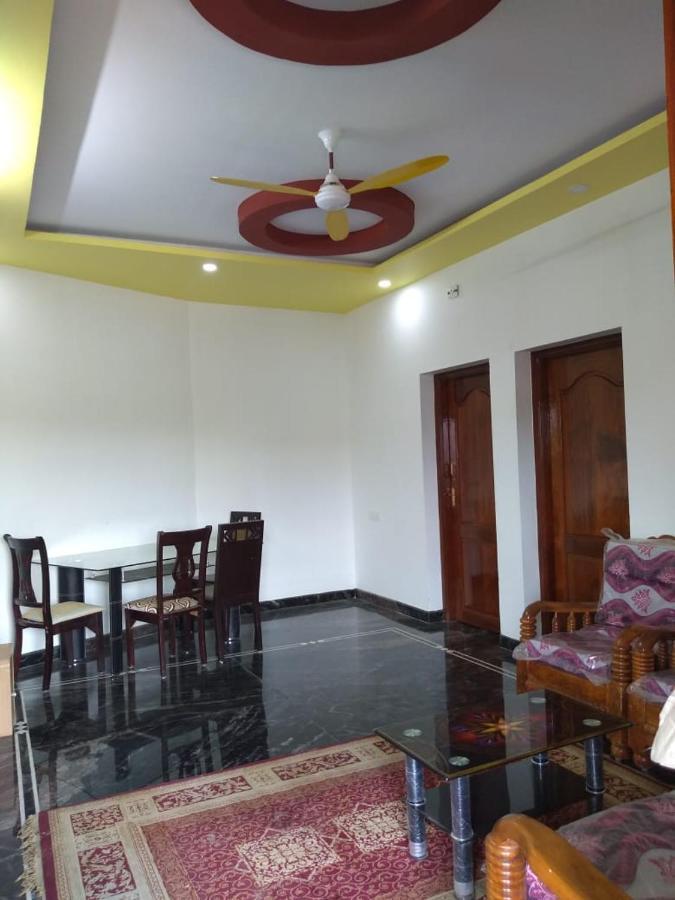 Yuga Guest House Kuttālam Екстериор снимка
