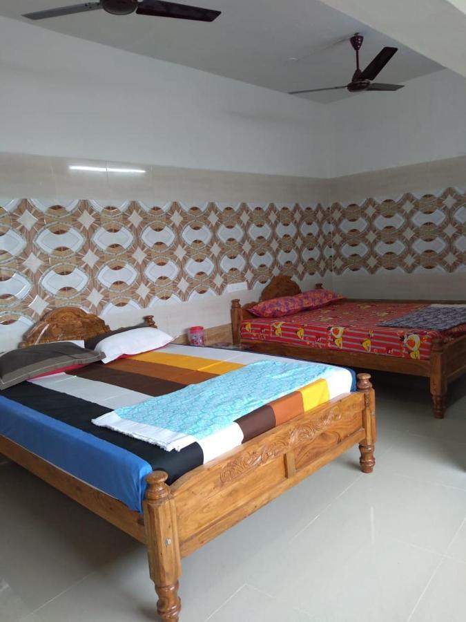 Yuga Guest House Kuttālam Екстериор снимка
