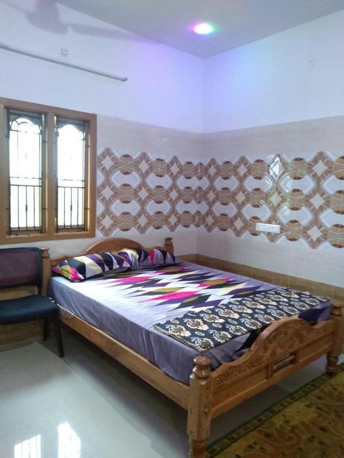 Yuga Guest House Kuttālam Екстериор снимка