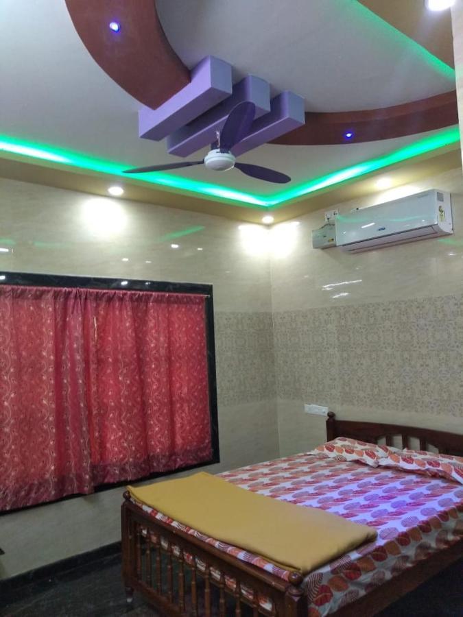 Yuga Guest House Kuttālam Екстериор снимка